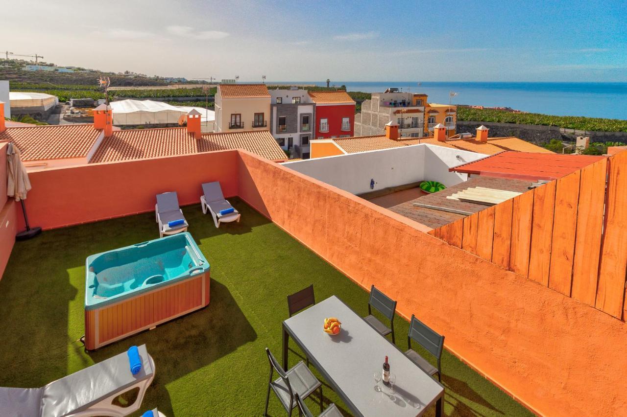 Bonita Casa Nina Con Jacuzzi By Paramount Holidays Playa de San Juan  Buitenkant foto