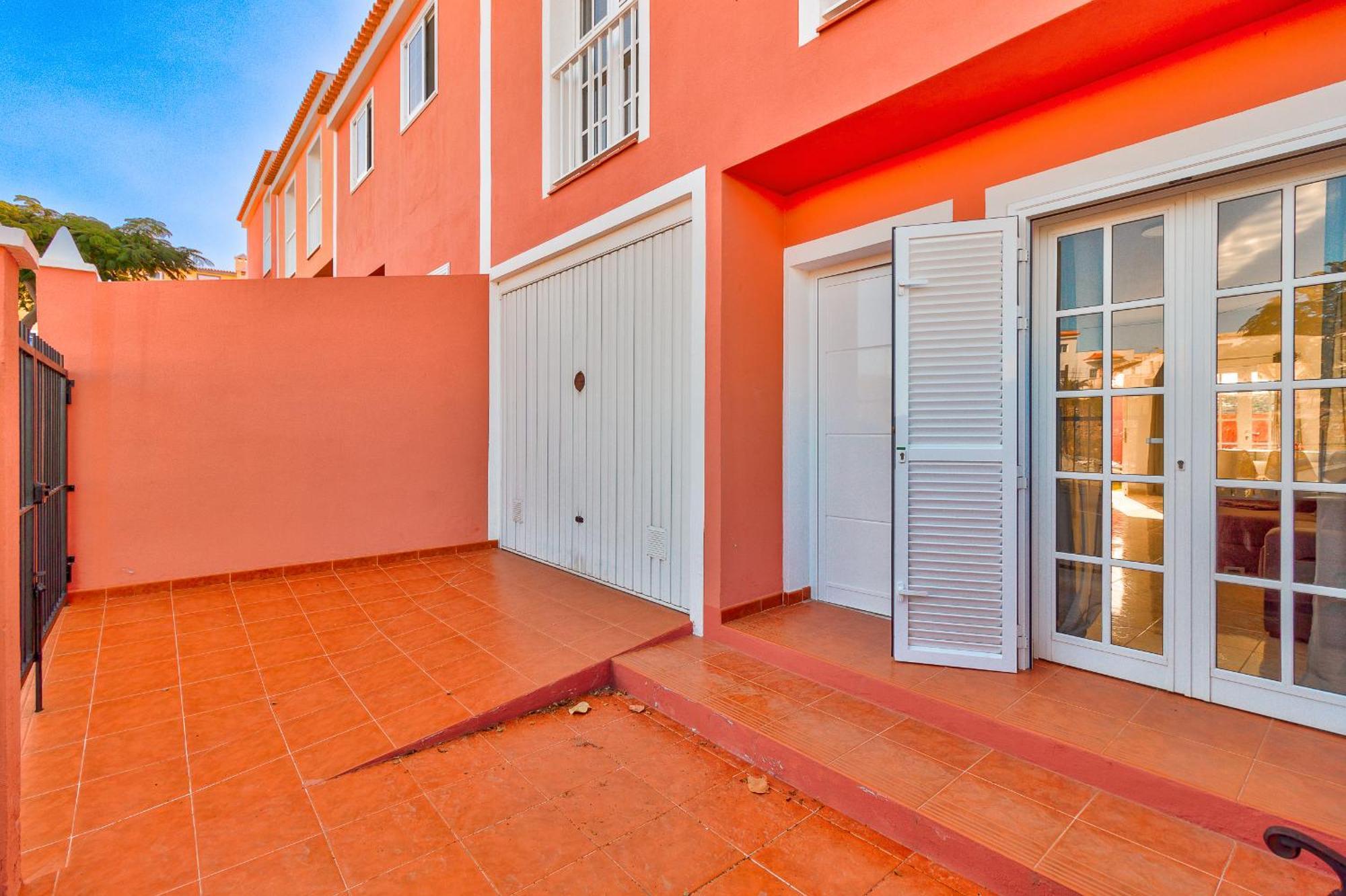 Bonita Casa Nina Con Jacuzzi By Paramount Holidays Playa de San Juan  Buitenkant foto